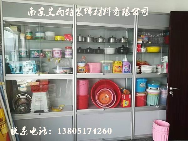 湖州汽車(chē)用品展柜